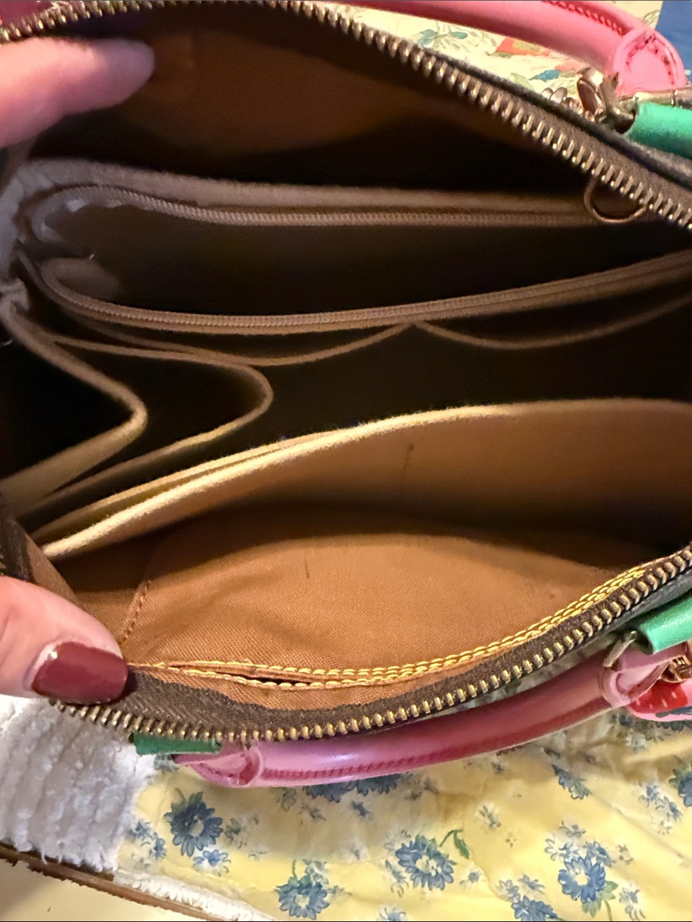 FAUX Louis Vuitton Brown Monogram Satchel with Pink Handles & Strawberry Strap - Picture 6 of 9